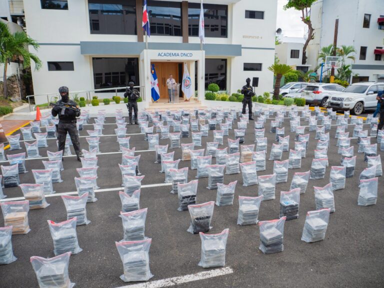 DNCD interviene 1.3 toneladas de presunta cocaína en Puerto Caucedo con destino a Bélgica