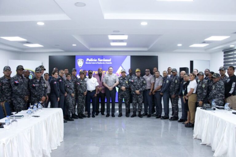Policiales: Policía Nacional celebra primera reunión de coordinación para la 1ra. Carrera Internacional de la Policía Nacional 5K, 10K y 21K en Punta Cana. – Policía Nacional Dominicana
