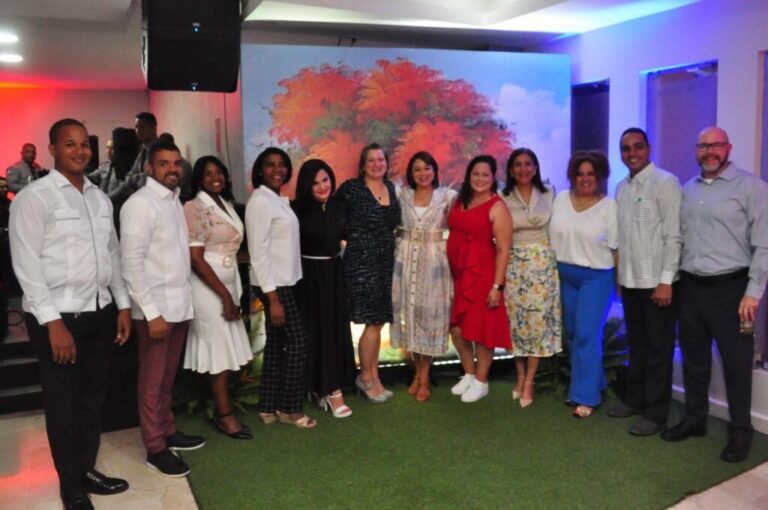 Policiales: Policía Nacional realiza “Noche Cultural” en honor a 13 delegaciones internacionales participantes de la 13ª Conferencia de Planificación USCAP 2025 en Santo Domingo – Policía Nacional Dominicana