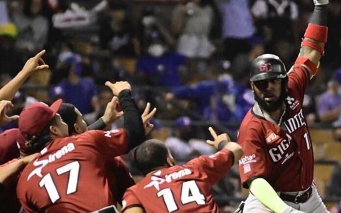 Gigantes del Cibao derrotan al Licey y pasan a la serie final