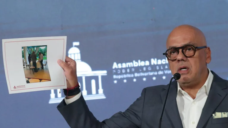 La Asamblea Nacional de Venezuela repudia el reconocimiento a González en la Eurocámara: “Caterva de fascistas”