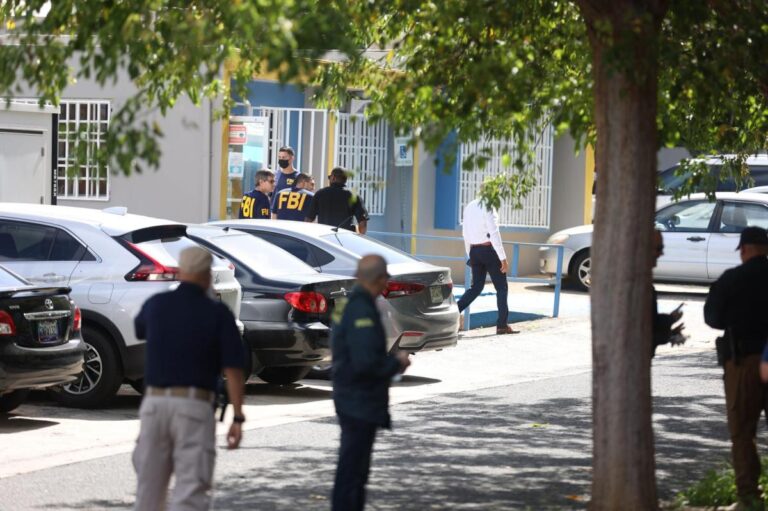 Exbaloncestista puertorriqueño Orlando “Guayacán” Santiago es detenido por federales por presunto fraude médico