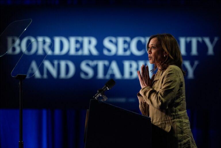 Kamala Harris promete mantener restricciones al asilo y cerrada la frontera