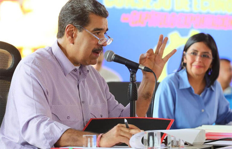 Maduro dice que González le pidió clemencia
