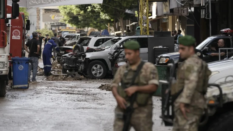 El fantasma de una operación terrestre en el Líbano sobrevuela la región tras incrementar Israel y Hezbolá los ataques cruzados