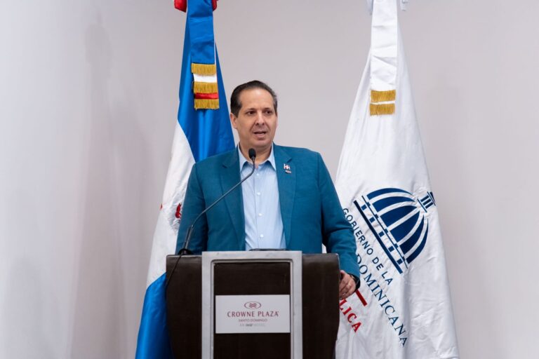 Ministro de Salud garantiza suministro de medicamentos a pacientes con hipertensión y diabetes – #FVDigital