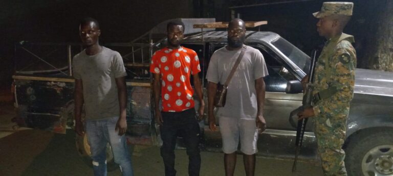 ERD entrega a Migración más de 5000 haitianos ilegales arrestados en menos de un mes – #FVDigital