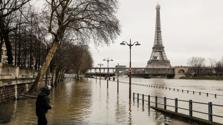 Alerta en París por la crecida del río Sena tras el paso de la borrasca Kirk – #FVDigital