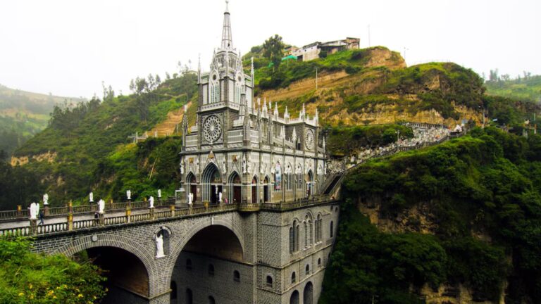 Lugares sagrados tan increíbles que parecen de otro mundo – #FVDigital