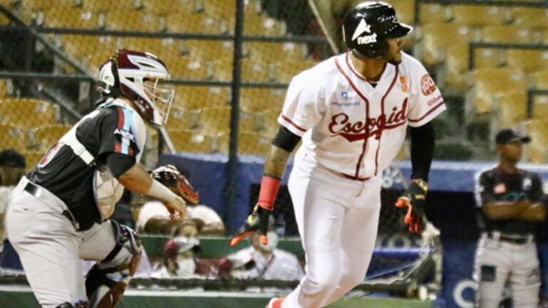 Leones aumentan su racha victoriosa con blanqueada a los Gigantes – #FVDigital