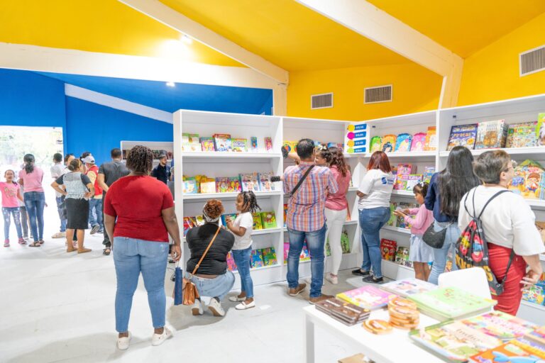 Crece expectativa en librerías y editoras por la celebración de la Feria del Libro 2024 – #FVDigital