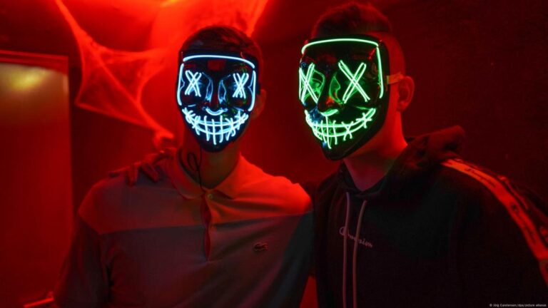 Meta utilizará peliculas de terror para entrenar su nuevo modelo de IA #FVDigital