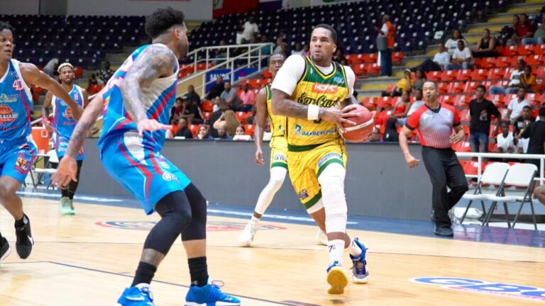 Club San Carlos echa anclas en la serie semifinal del TBS Distrito 2024 #FVDigital