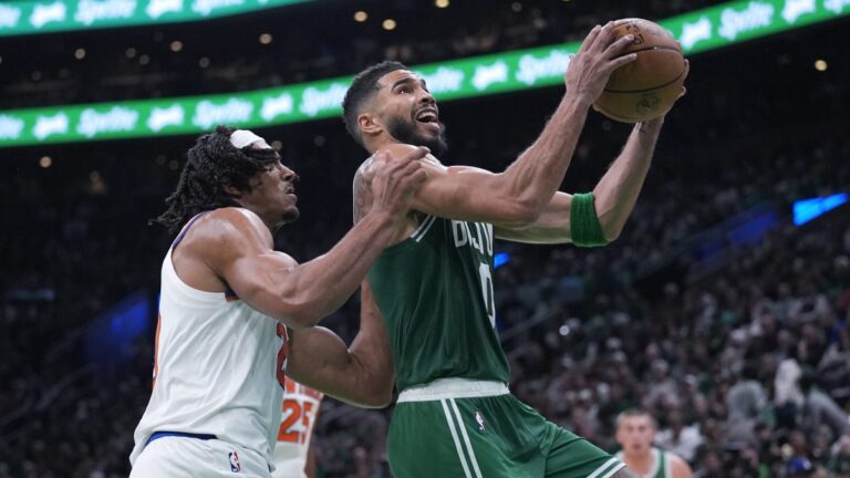 Celtics tuvieron estreno histórico ante Knicks