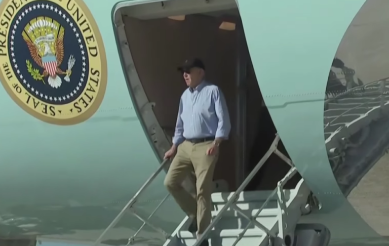 Biden visita Florida para evaluar daños causados por Milton   #FVDigital