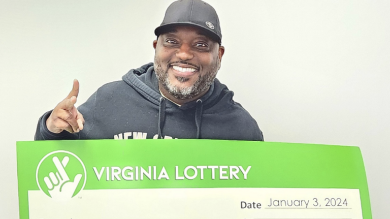 Este es el hombre que compró 30 boletos de la lotería y todos fueron ganadores en EE. UU