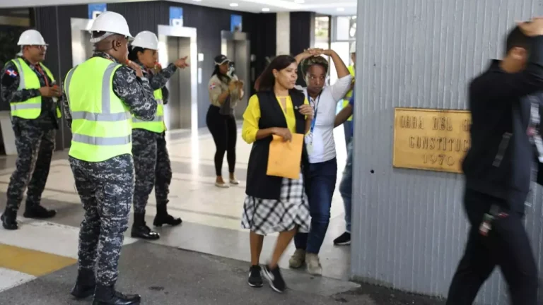 Así se dio el simulacro de evacuación por terremoto (video) – Remolacha   #FVDigital