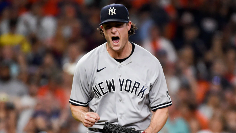 Yankees avanzan a la serie de campeonato al vencer a los Reales de Kansas City