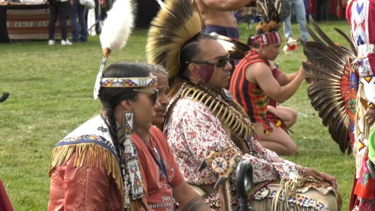 Boletín Matinal: Familias celebran Día de los Pueblos Indígenas