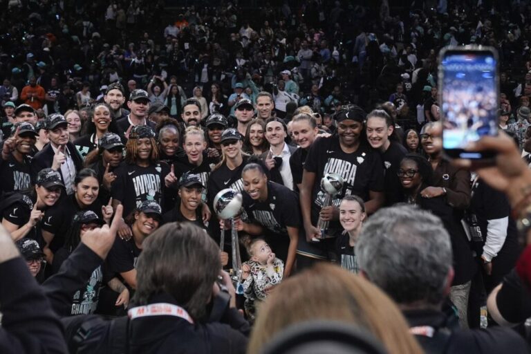 Liberty de Nueva York gana su primer título de la WNBA al vencer 67-62 a las Lynx de Minnesota #FVDigital