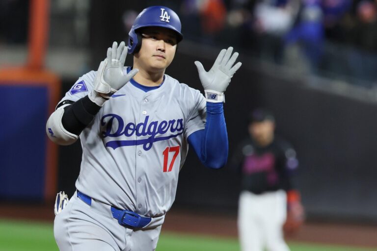 Dodgers apalean a los Mets y se colocan a un triunfo de llegar a Serie Mundial