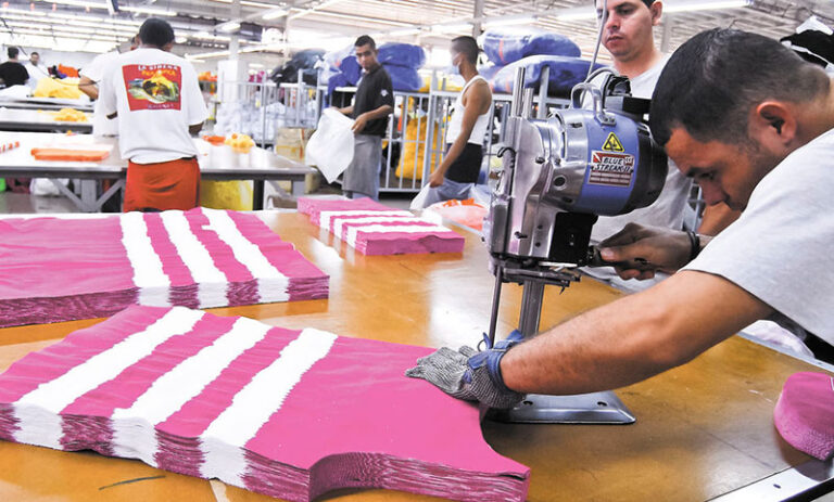 Reiteran reforma laboral protegerá los trabajadores dominicanos – Remolacha   #FVDigital