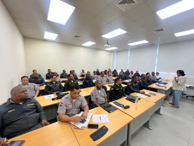 IPES inicia taller “Inteligencia Emocional en la Función Policial” para líderes policiales #FVDigital