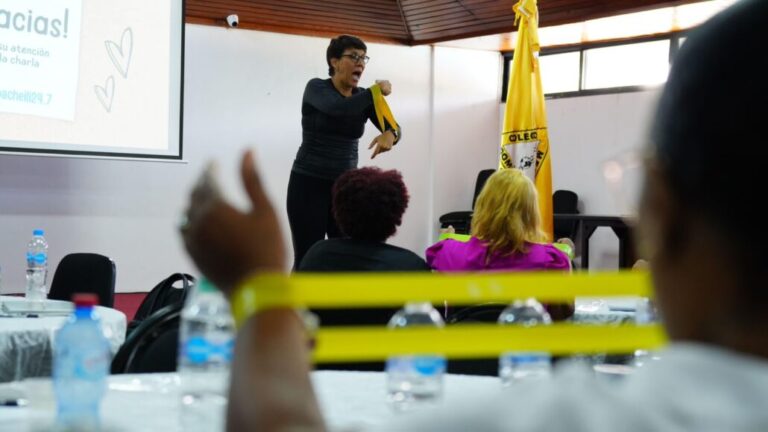 Realizan 4to Congreso de pacientes con artritis reumatoides #FVDigital