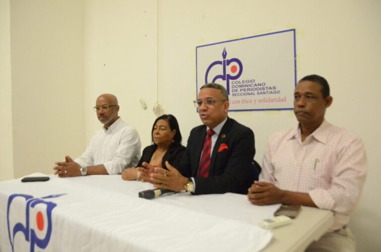 CDP convoca protesta contra las agresiones a periodistas #FVDigital