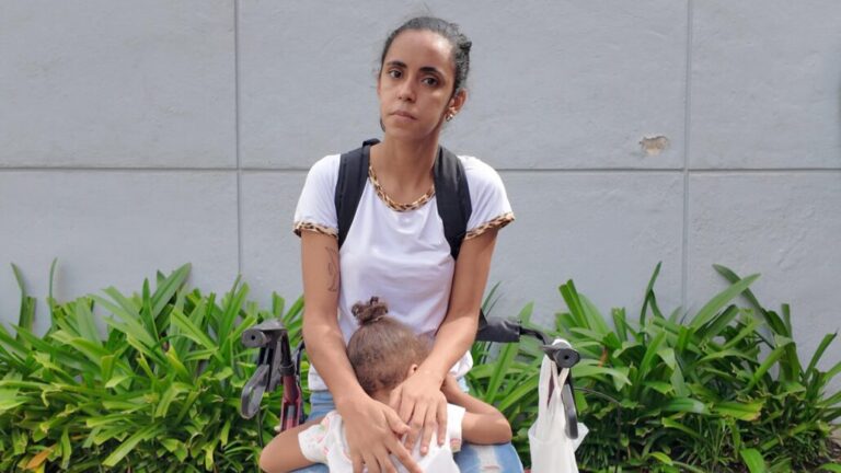 Madre con discapacidad clama ayuda para poder alimentar a hijos