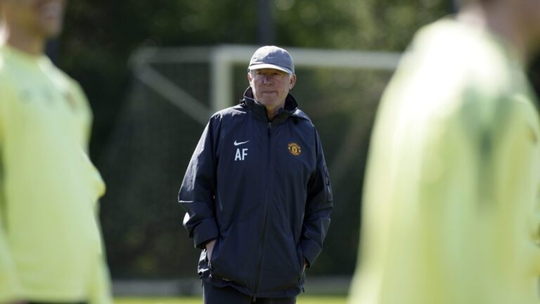 El Manchester United sigue sin encontrar entrenador post Ferguson