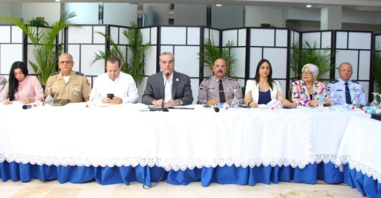 Policiales: Ministra de Interior y Policía reafirma compromiso con la Reforma Policial – Inicio – Policía Nacional de la República Dominicana