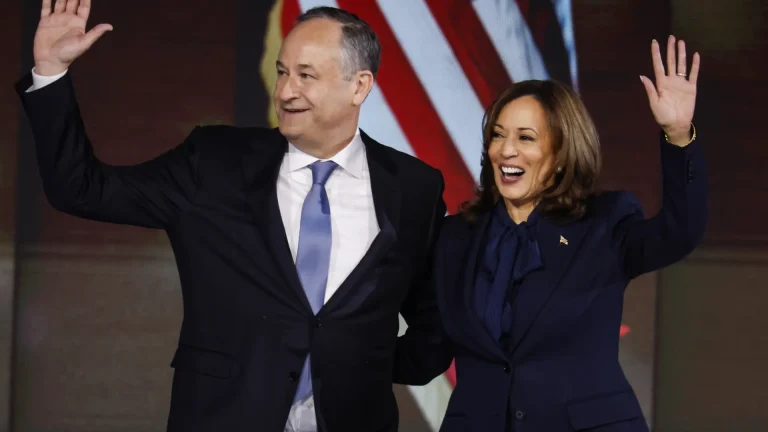 Quién es Douglas Emhoff, el marido de Kamala Harris y posible Primer Caballero de los Estados Unidos