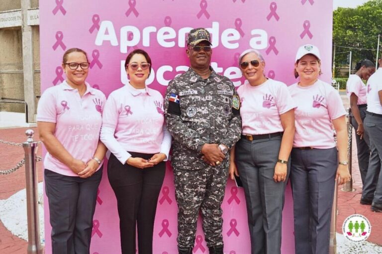 Policiales: Aseopna se une a la lucha contra el cáncer de mama en caminata en San Cristóbal – Inicio – Policía Nacional de la República Dominicana