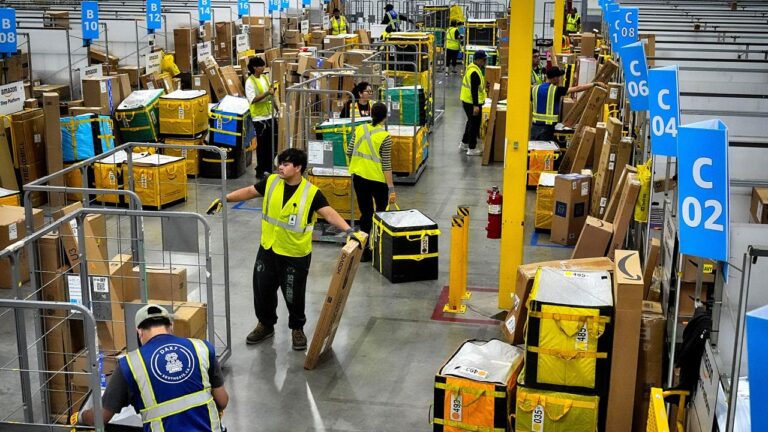 Amazon busca contratar miles de trabajadores para Navidad