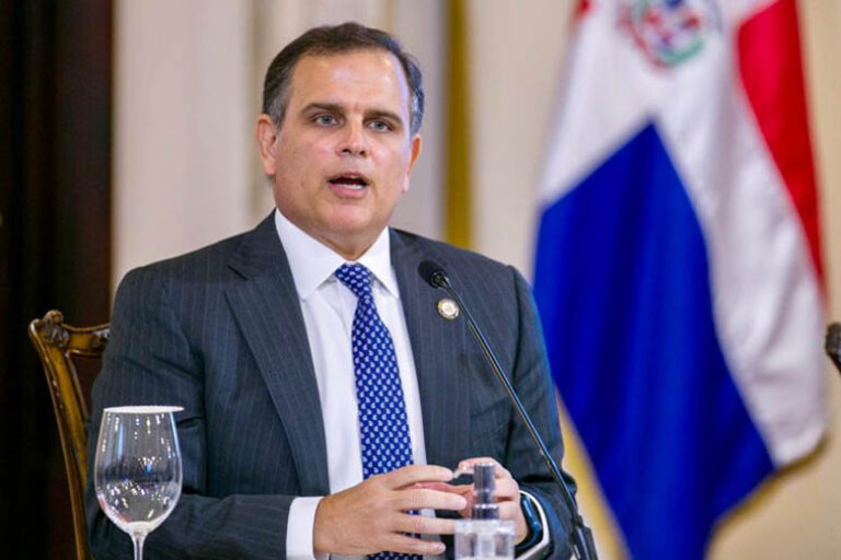 Reforma fiscal aumento del 50% al salario mínimo