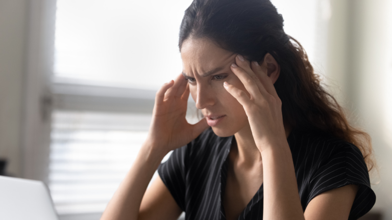 Estudio: La cantidad de hispanos que sienten ansiedad cuando se alejan de su celular – Remolacha   #FVDigital