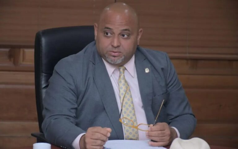 Irrumpen en vivienda de exsenador en Monte Plata – Remolacha   #FVDigital