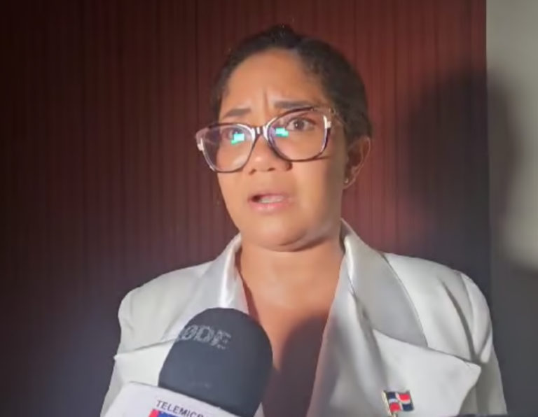 Detienen a tres mujeres por agredir a gobernadora – Remolacha   #FVDigital