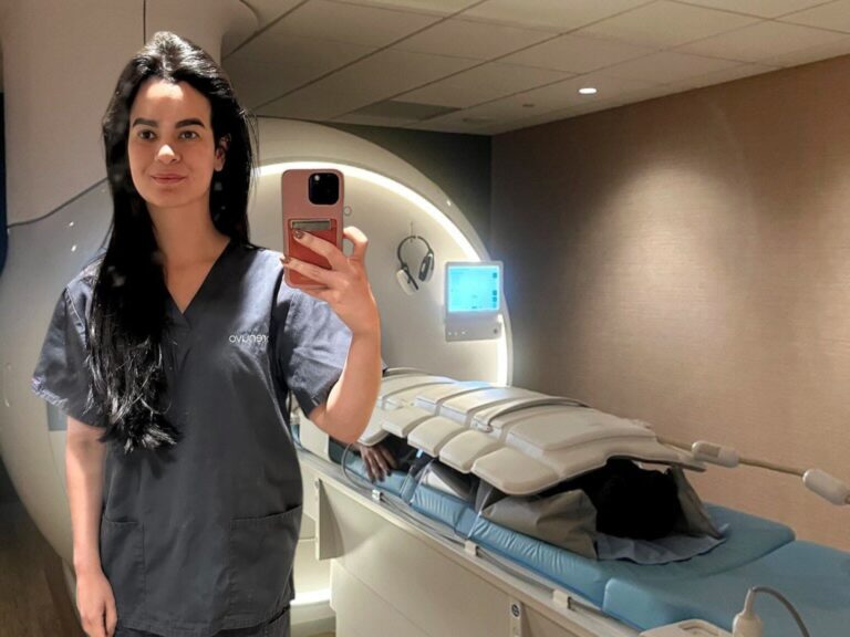 Nicole Fernández Pujols prueba una nueva tecnología de diagnóstico de cáncer, entre otras cosas – Remolacha   #FVDigital