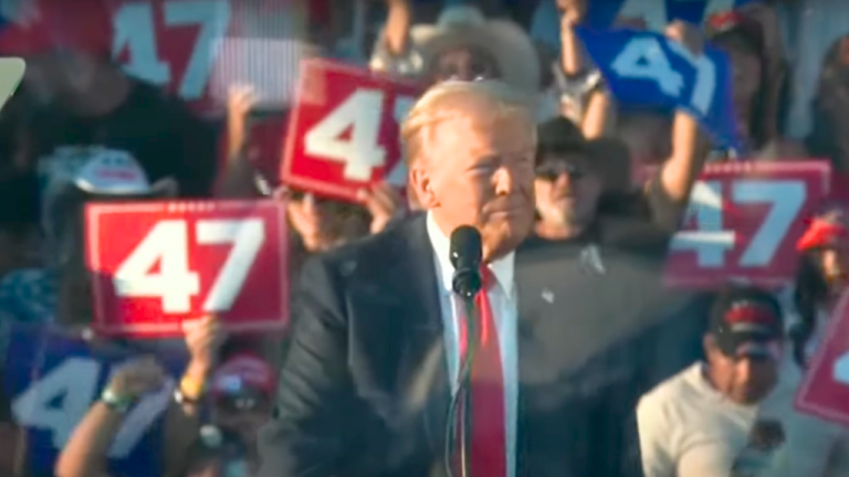 Arrestan otro tipo armado en un acto de campaña de Trump   #FVDigital