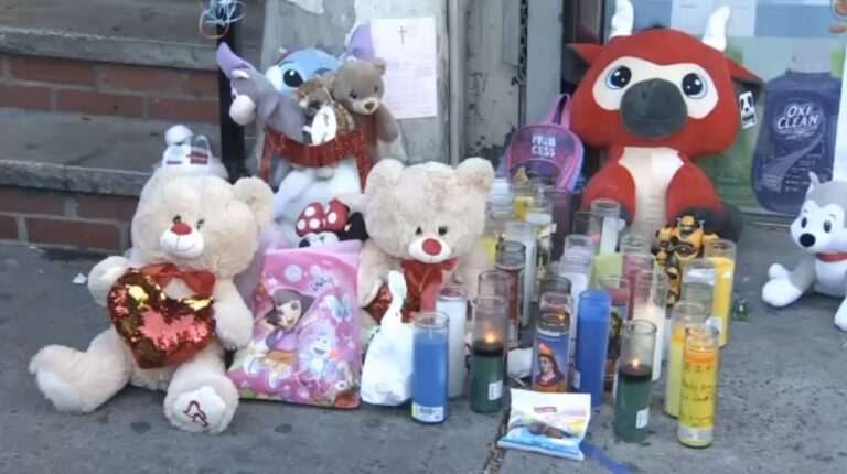 Vigilia en honor al niño de cuatro años que murió en Harlem