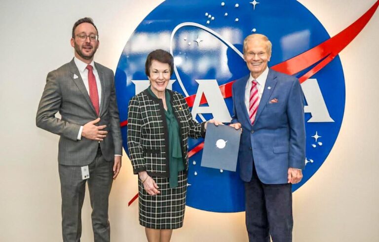 RD firma acuerdo con la Nasa que permitirá la exploración y desarrollo de la industria espacial – #FVDigital