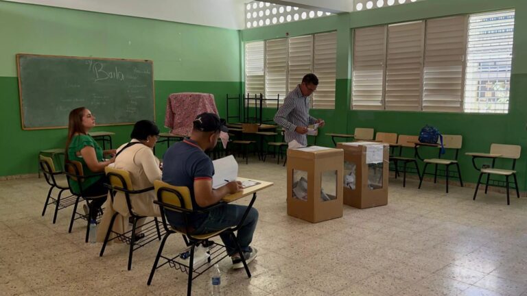 Denuncian supuestas irregularidades en elecciones de la ADP – #FVDigital