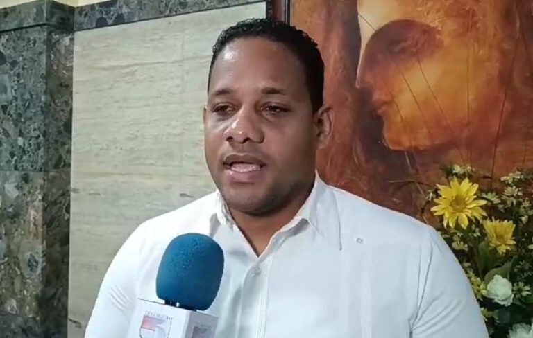 Saludan que canciller de Haití se reúna con organizaciones para abordar deportaciones – #FVDigital