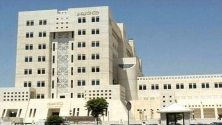 Siria denuncia “importantes daños materiales” tras bombardeos israelíes