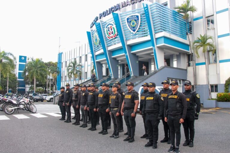 Policiales: Policía Nacional apresa a varias personas por el delito de robo y recupera artículos sustraídos durante distintos operativos