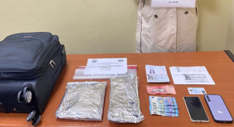 Arrestan portuguesa con narco equipaje en el aeropuerto Cibao – Remolacha   #FVDigital