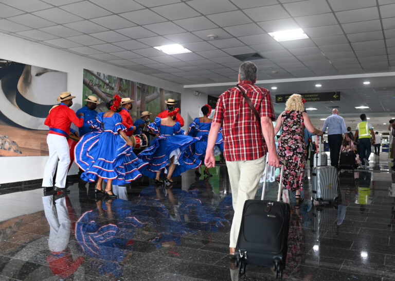 Turismo registró 8.3 millones de visitantes al mes de septiembre – Remolacha   #FVDigital