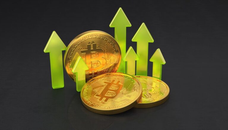 Bitcoin toca un nuevo récord en noche de elecciones en EE.UU.